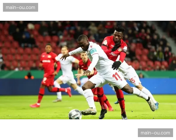 拜仁迎战斯图加特，有望提前锁定德甲冠军